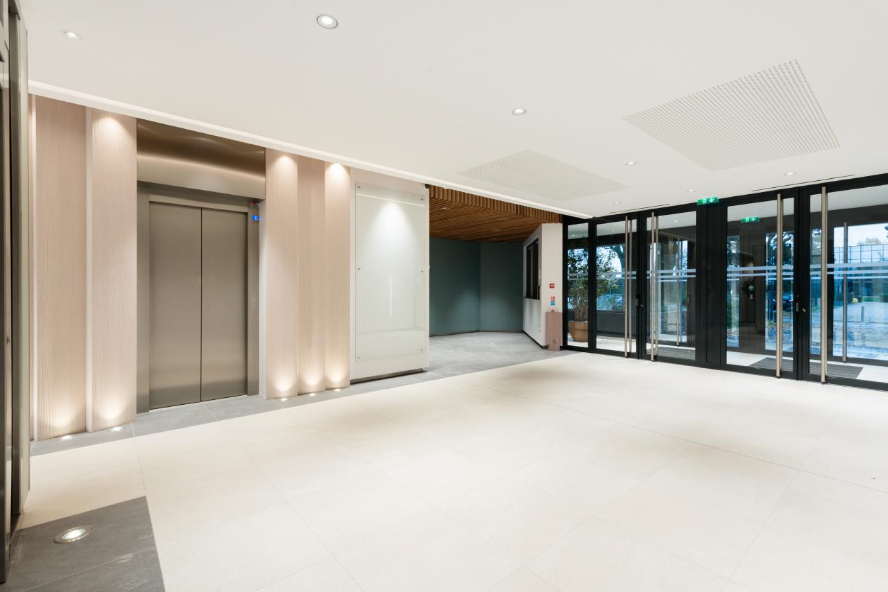 Bureau Saint-Aubin 3359m² Location bureau Saint-Aubin Essonne OLBUR2103595 1